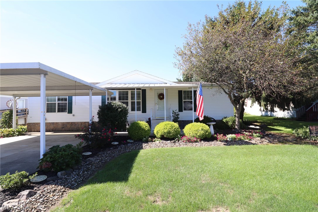 106 Shawnee Lane Creston OH 44217
