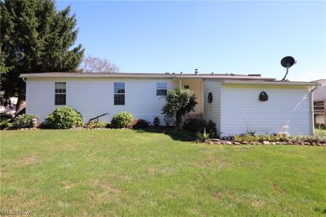 106 Shawnee Lane Creston OH 44217