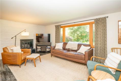 5632 Everhard Road NW Canton OH 44718