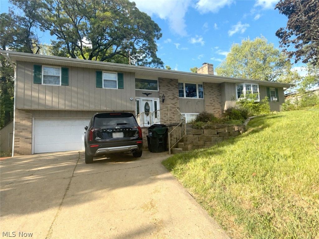 83 Watson Lane Belpre OH 45714