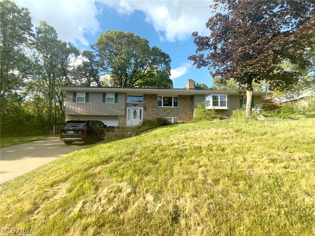 83 Watson Lane Belpre OH 45714