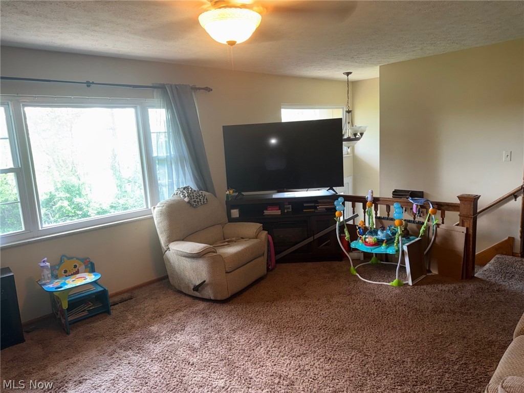 83 Watson Lane Belpre OH 45714