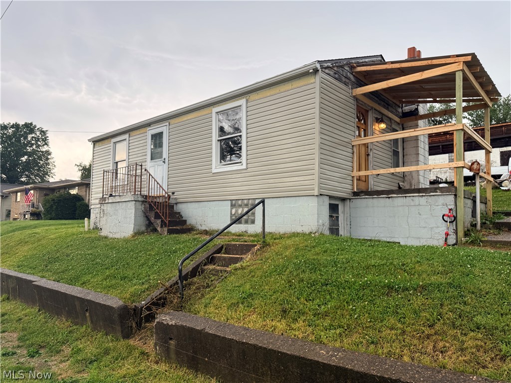 403 Summit Avenue Mingo Junction OH 43938