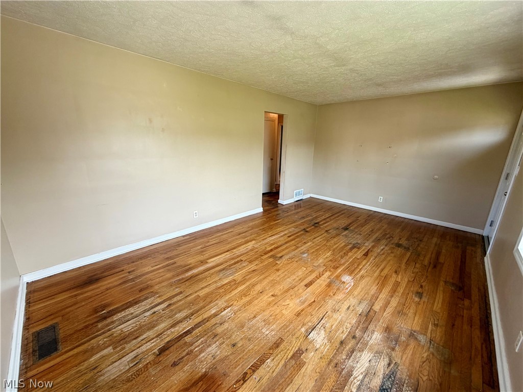 1528 34th Street NE Canton OH 44714