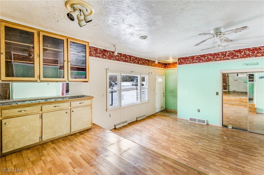6123 Lucas Avenue Ashtabula OH 44004