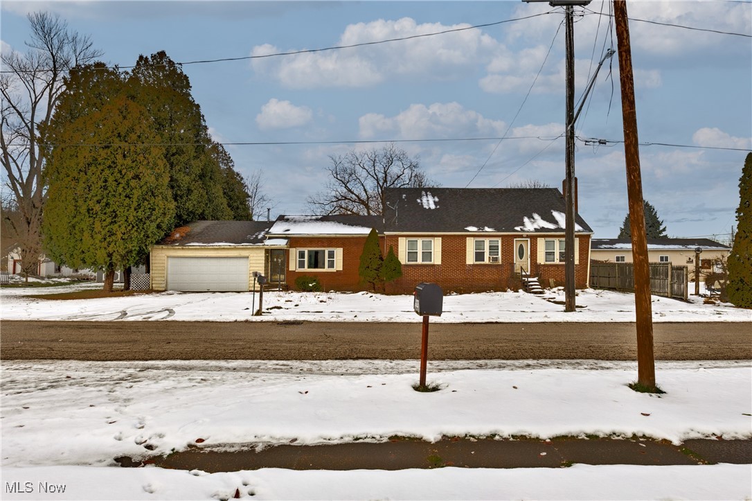 6123 Lucas Avenue Ashtabula OH 44004