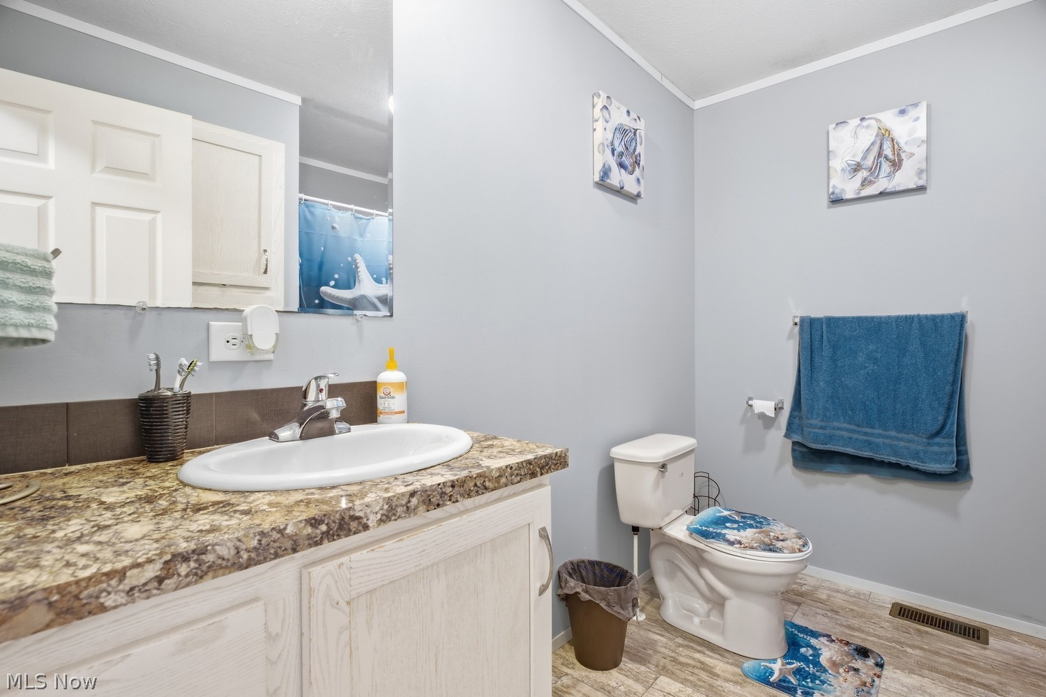 308 Westwoods Amherst OH 44001