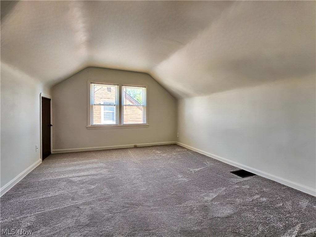 1551 Winchester Road Lyndhurst OH 44124