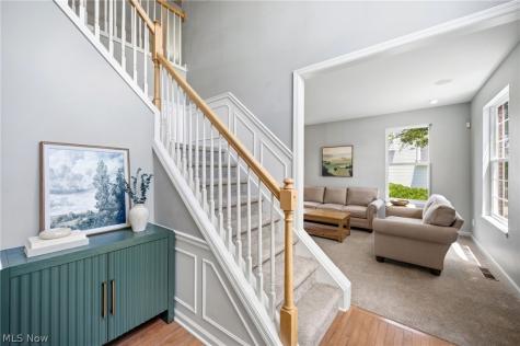 351 Hamilton Drive Broadview Heights OH 44147