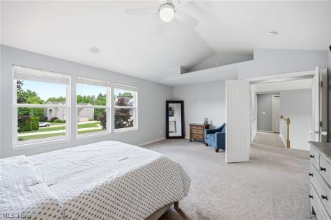 351 Hamilton Drive Broadview Heights OH 44147