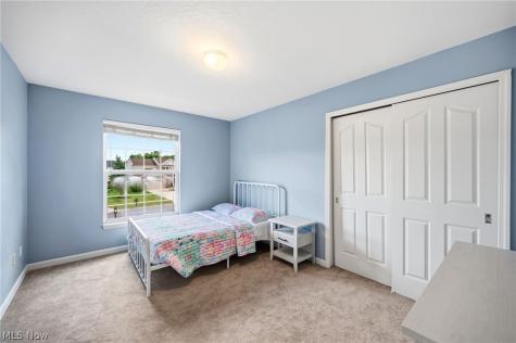 351 Hamilton Drive Broadview Heights OH 44147