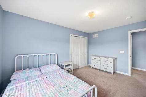 351 Hamilton Drive Broadview Heights OH 44147