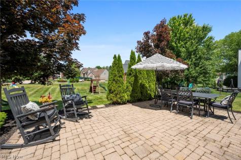 351 Hamilton Drive Broadview Heights OH 44147