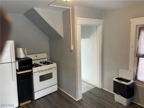 3486 E 105th Street Cleveland OH 44104