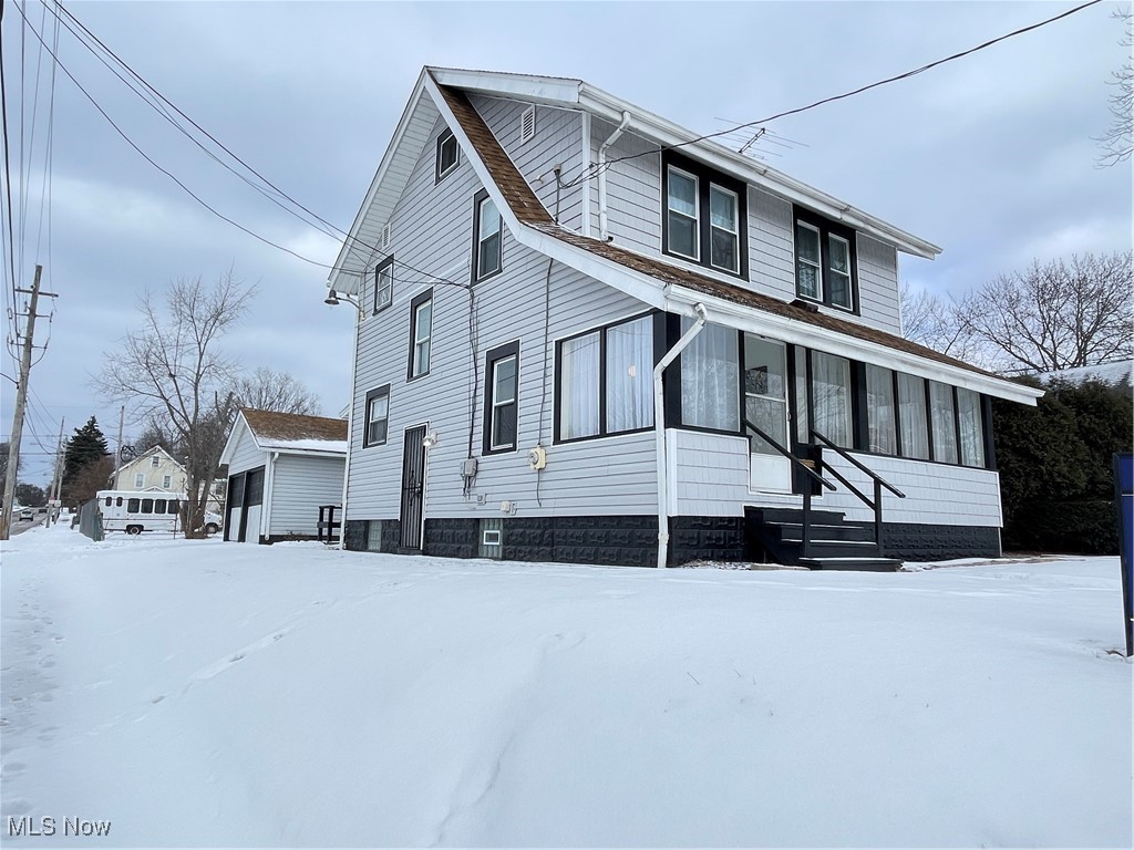 839 Russell Avenue Akron OH 44307