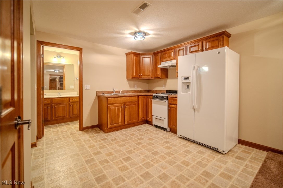 6560 Red Brush Road Ravenna OH 44266