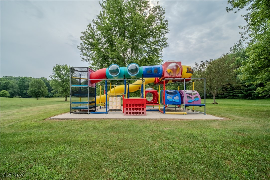 6560 Red Brush Road Ravenna OH 44266