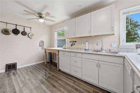 5010 Claremont Boulevard Garfield Heights OH 44125