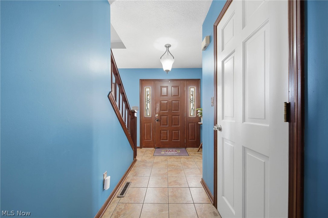 5856 Linder Circle NE Canton OH 44721
