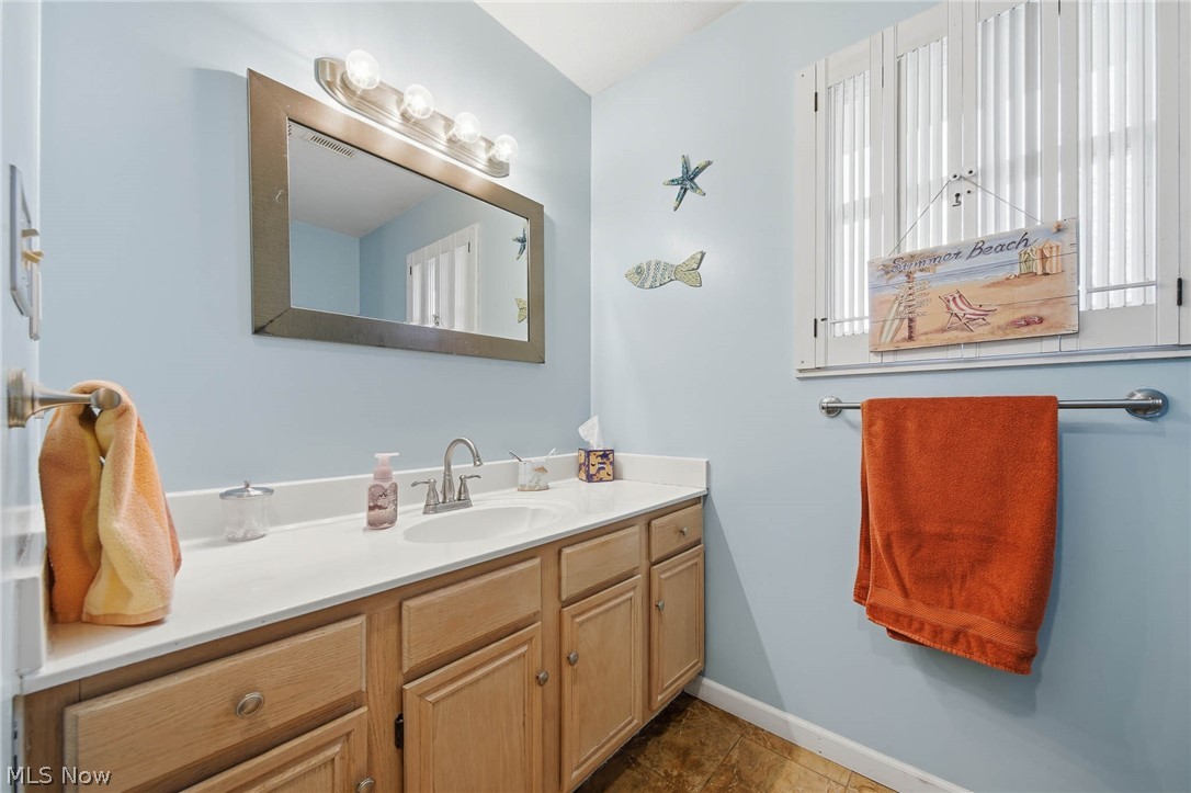 5856 Linder Circle NE Canton OH 44721