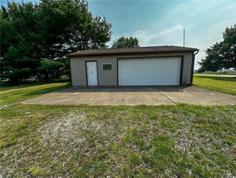 3570 Shepler Church Avenue SW Canton OH 44706