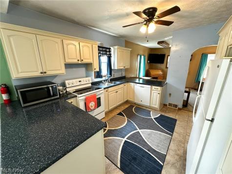 3570 Shepler Church Avenue SW Canton OH 44706
