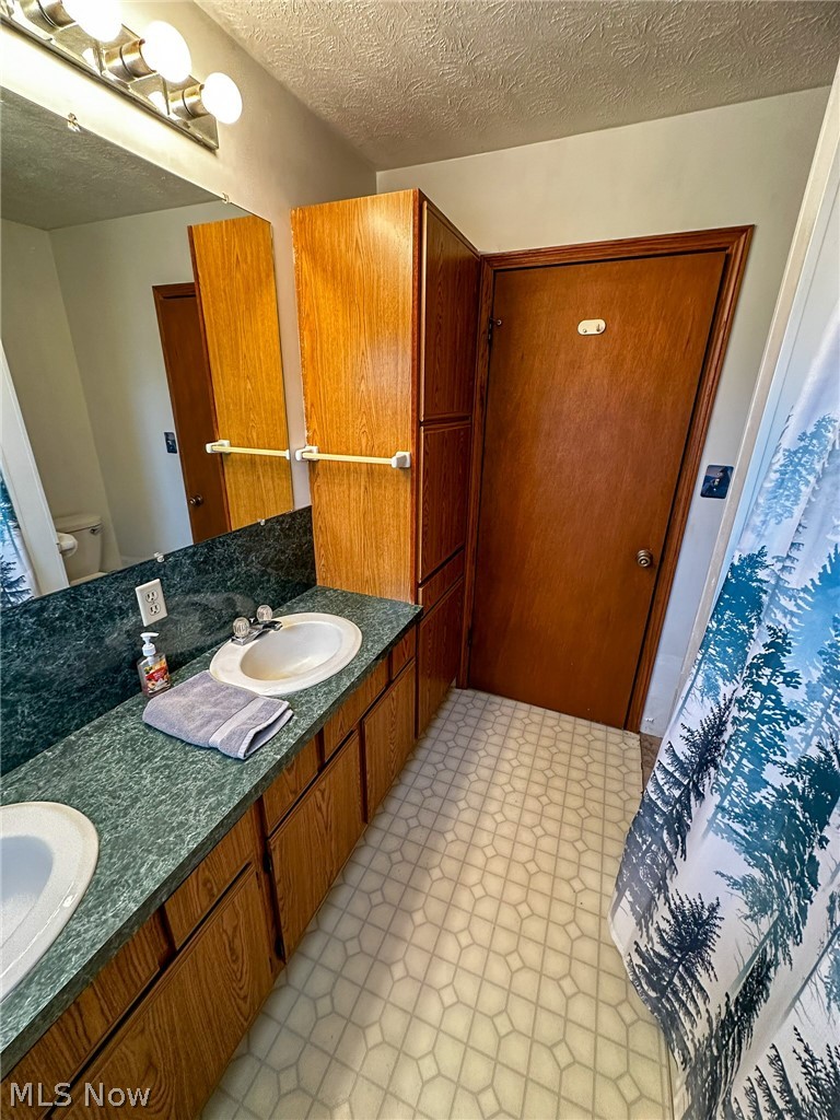3570 Shepler Church Avenue SW Canton OH 44706