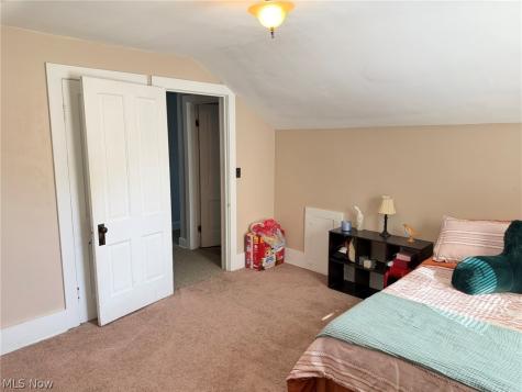 203 N Applecreek Road Wooster OH 44691