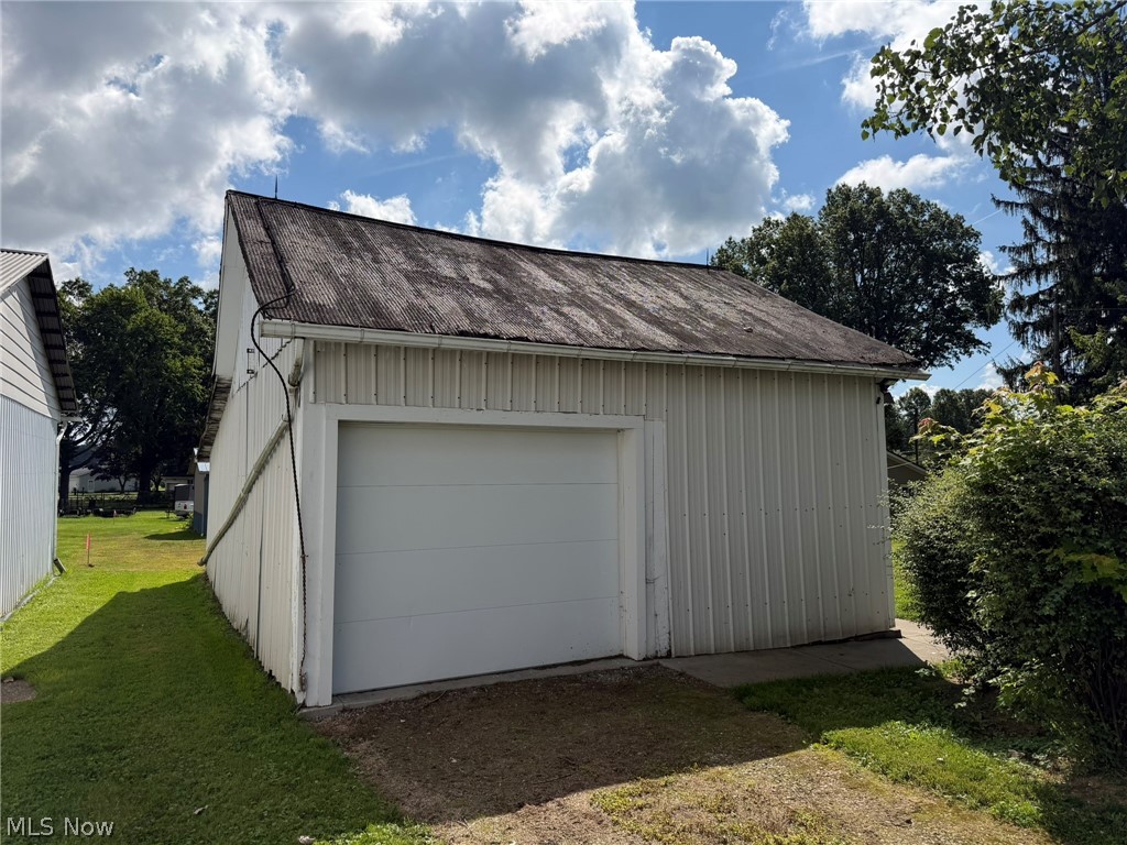 203 N Applecreek Road Wooster OH 44691