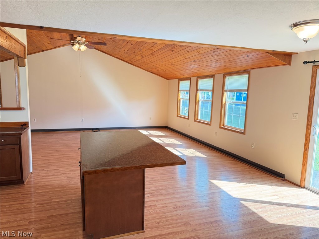203 N Applecreek Road Wooster OH 44691