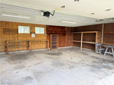 203 N Applecreek Road Wooster OH 44691
