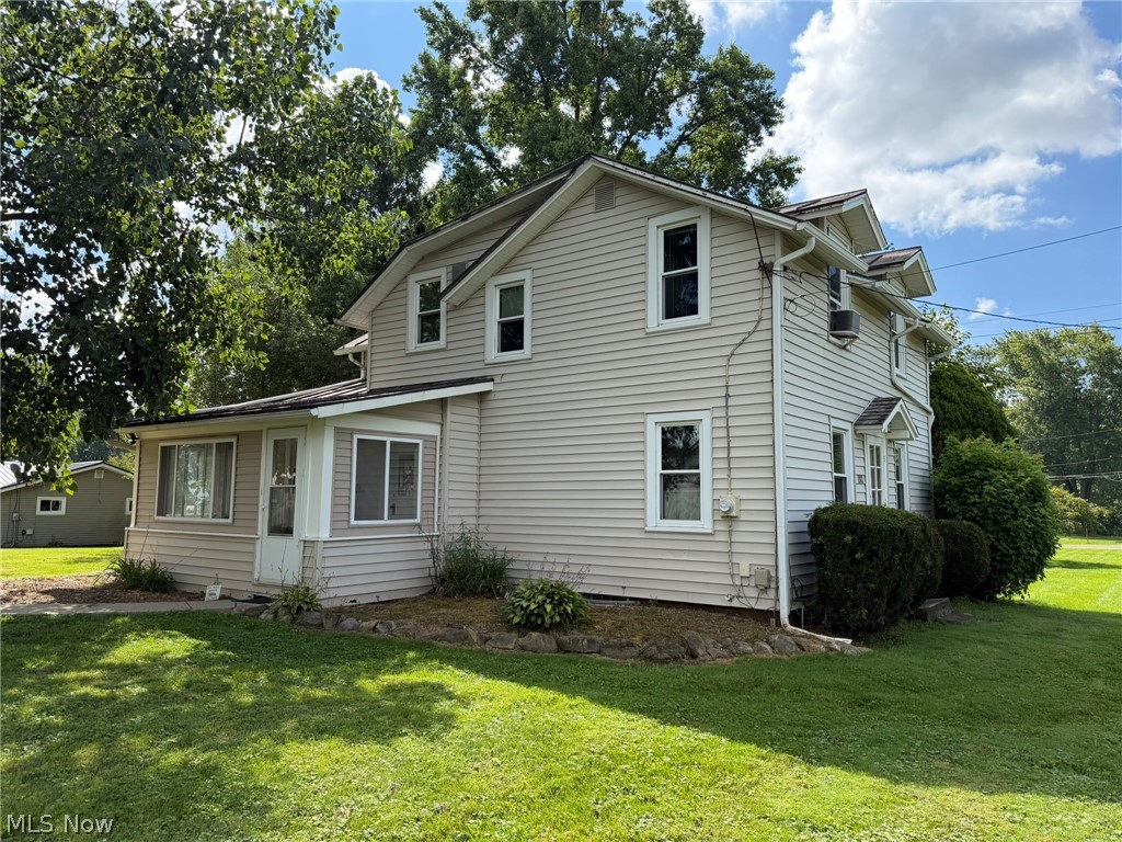 203 N Applecreek Road Wooster OH 44691