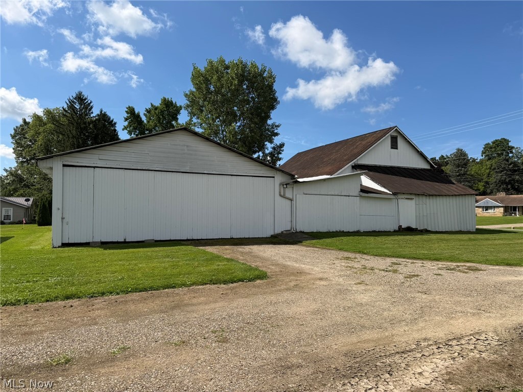 203 N Applecreek Road Wooster OH 44691