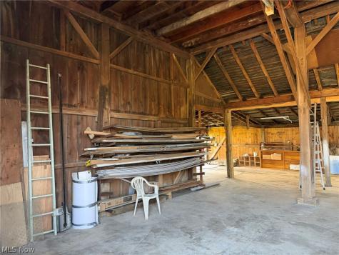203 N Applecreek Road Wooster OH 44691