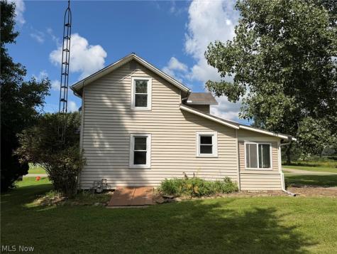 203 N Applecreek Road Wooster OH 44691