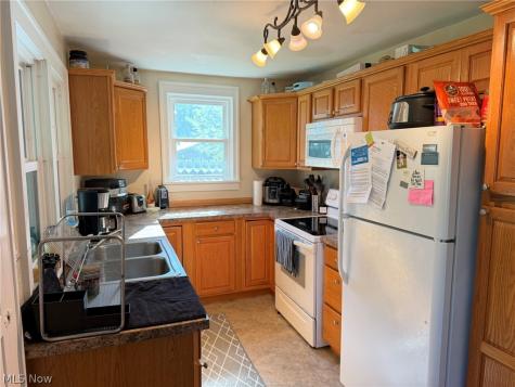 203 N Applecreek Road Wooster OH 44691