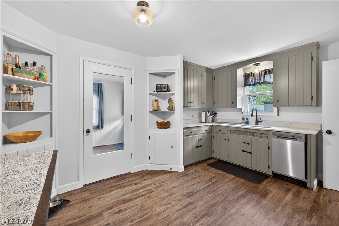 2258 E 290th Street Wickliffe OH 44092