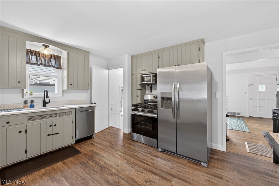2258 E 290th Street Wickliffe OH 44092