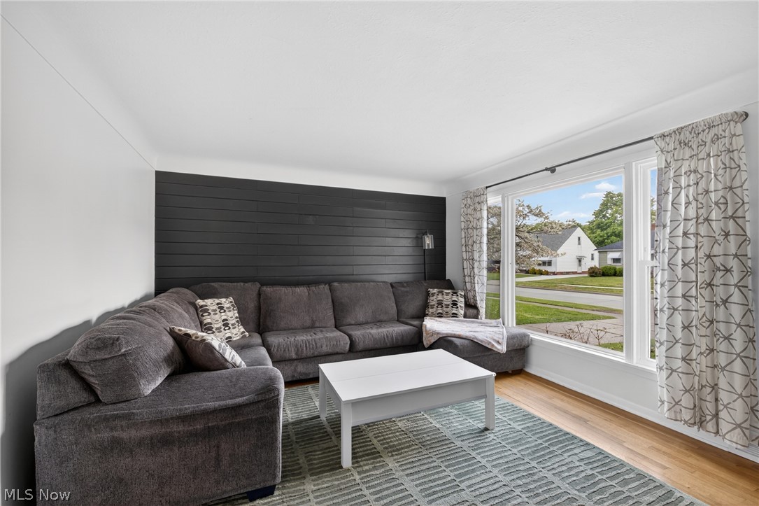 2258 E 290th Street Wickliffe OH 44092