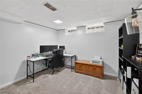 2258 E 290th Street Wickliffe OH 44092