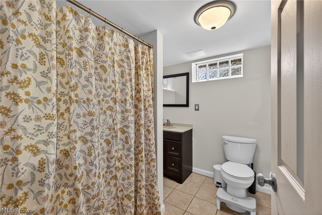2258 E 290th Street Wickliffe OH 44092