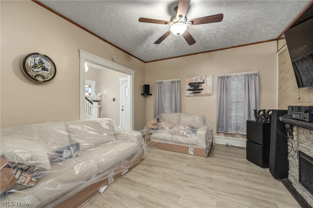15301 Daniel Avenue Cleveland OH 44110