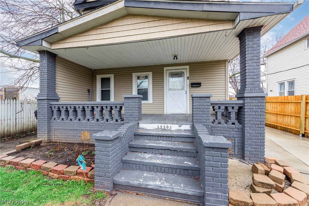 15301 Daniel Avenue Cleveland OH 44110