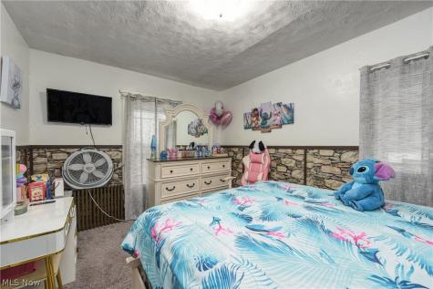 15301 Daniel Avenue Cleveland OH 44110