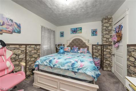 15301 Daniel Avenue Cleveland OH 44110