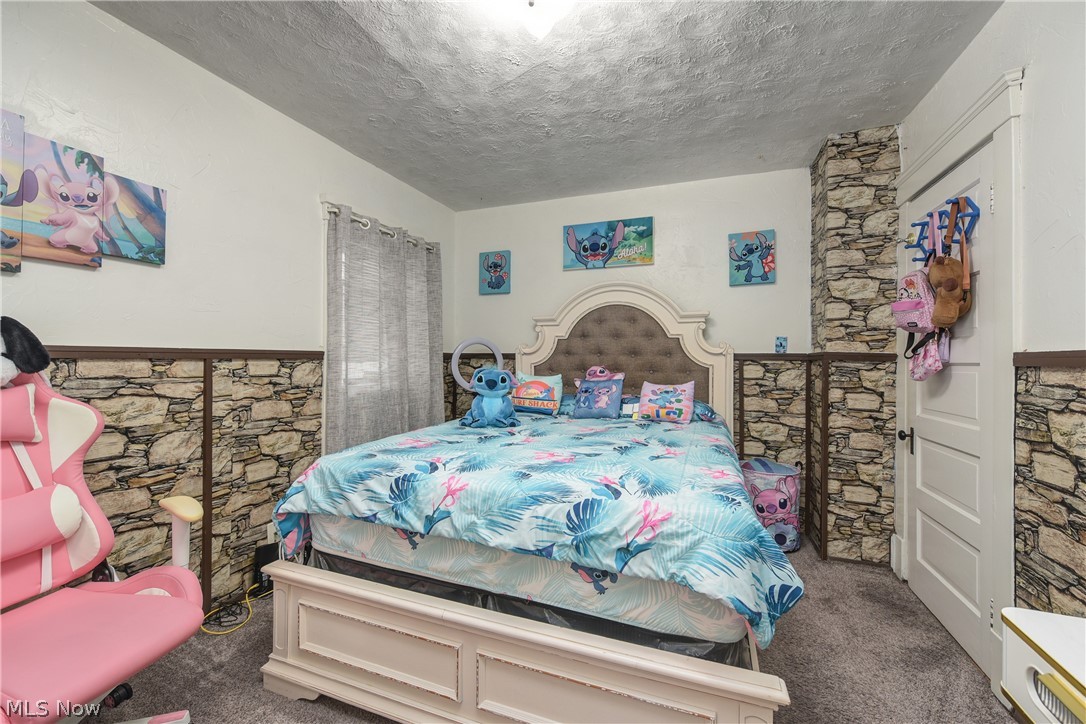 15301 Daniel Avenue Cleveland OH 44110