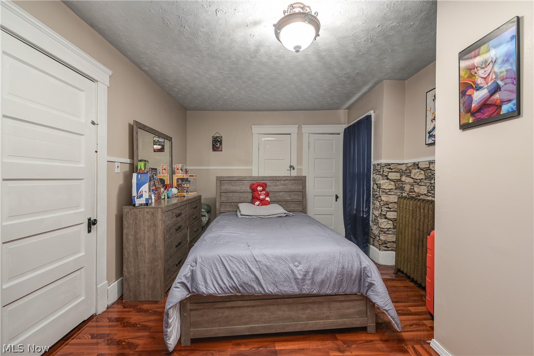 15301 Daniel Avenue Cleveland OH 44110