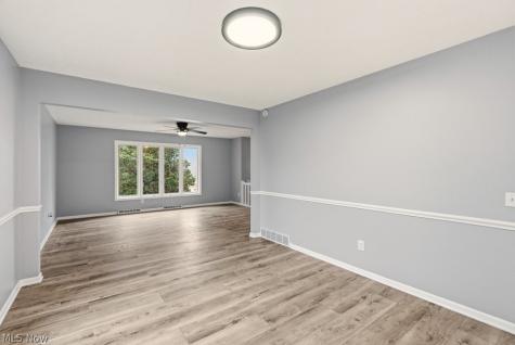 1464 Blair Drive Akron OH 44312