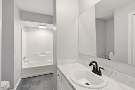1464 Blair Drive Akron OH 44312