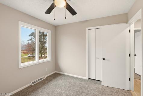 1464 Blair Drive Akron OH 44312